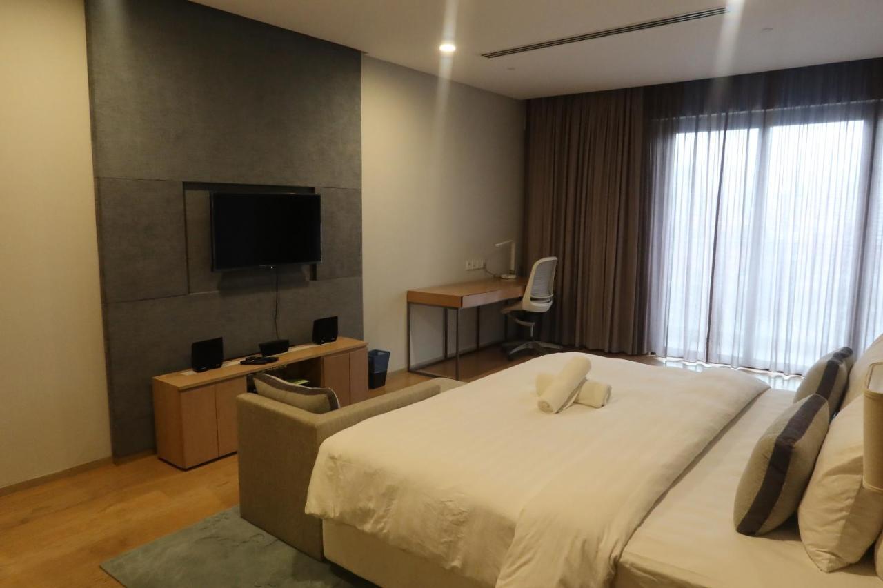 188 Private Suites By Subhome Kuala Lumpur Esterno foto